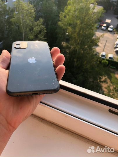 iPhone 11, 128 ГБ