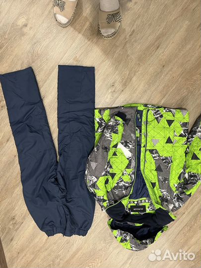 Горнолыжный костюм