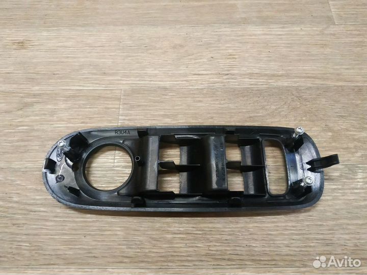 Накладка блока управл стеклоподъемниками Mondeo 4