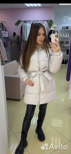 Пуховик женский 42