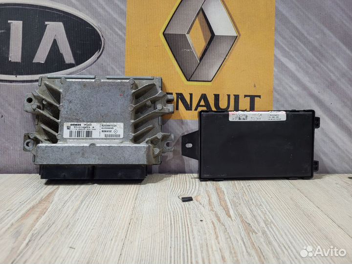 Эбу комплект Renault logan