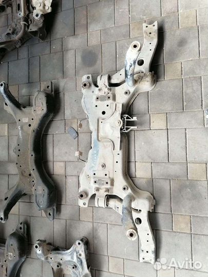 Подрамник на форд фокус 2