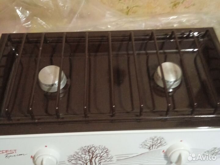 Настольная газовая плита 2 конфорки. Самовывоз