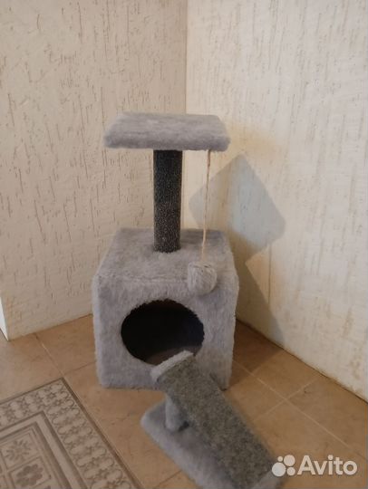 Домик для кошки с когтеточкой