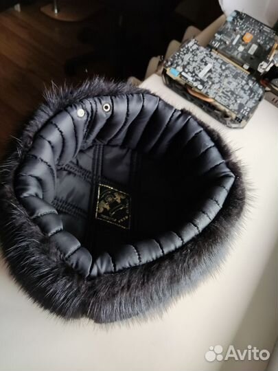 Мужская шапка