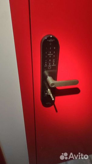 Вскрытие замков, замена, установка