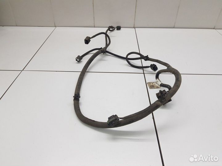 Электропроводка заднего бампера