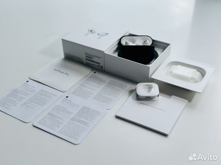 Беспроводные наушники Apple AirPods Pro