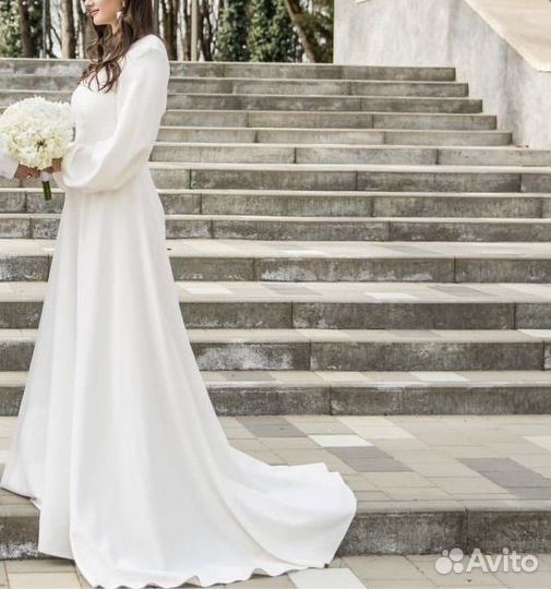 Свадебное платье