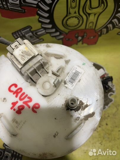 Бензонасос в сборе Chevrolet Cruze 1.8