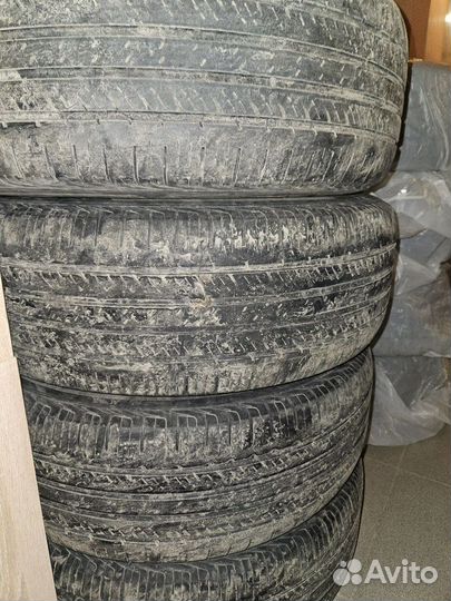 Hankook Dynapro HP2 RA33 235/65 R17