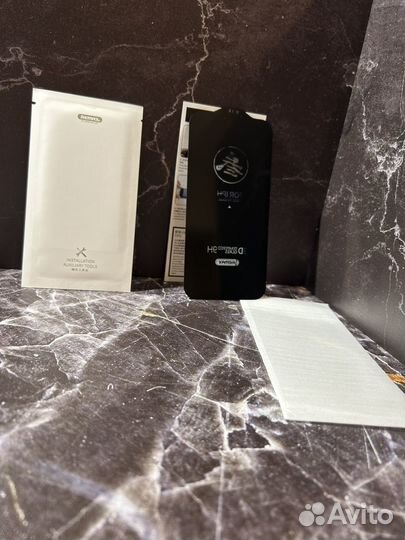 Защитные стекла iPhone Remax