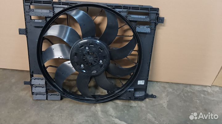 Вентилятор радиатора A2239060800