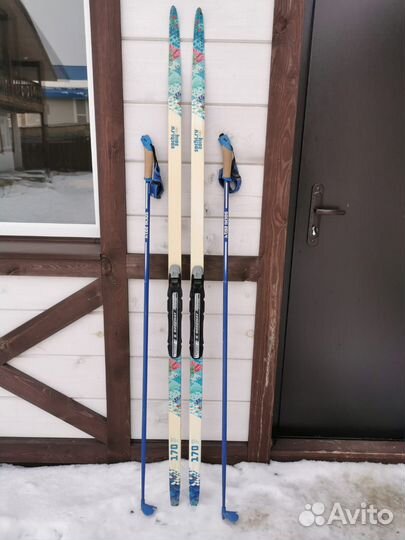 Детские лыжные ботинки Fischer и беговые лыжи