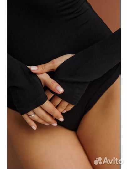 Боди с длинным рукавом