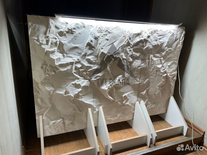 Имитация скалы