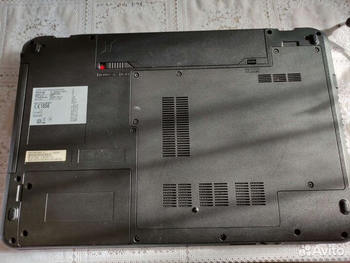 Fujitsu life book AH502