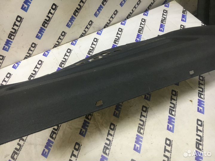 Полка багажника Рено Меган 2