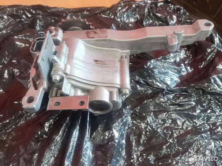 Масляный насос w164 gl164 om642