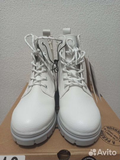 Ботинки для девочки