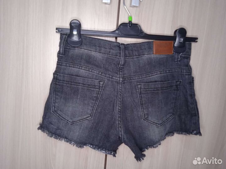 Джинсовые шорты