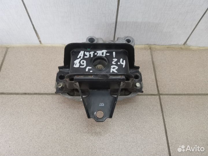 Подушка двигателя R Mitsubishi Outlander 3 GF