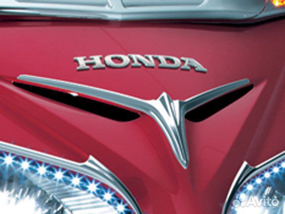 Накладка на передний воздухозаборник Kuryakyn GL18