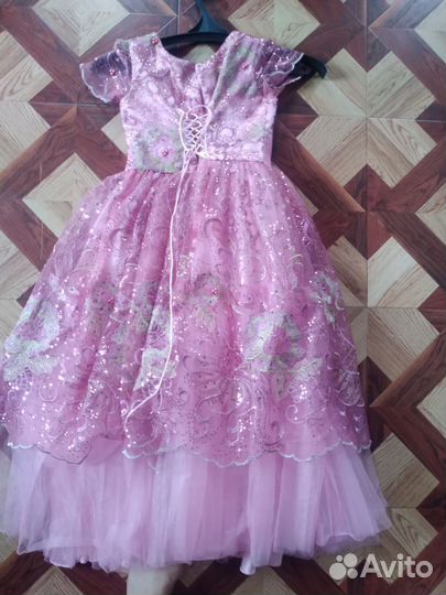 Платье для девочки 134 140