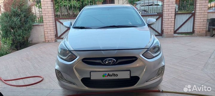 Hyundai Solaris 1.6 AT, 2012, 154 000 км