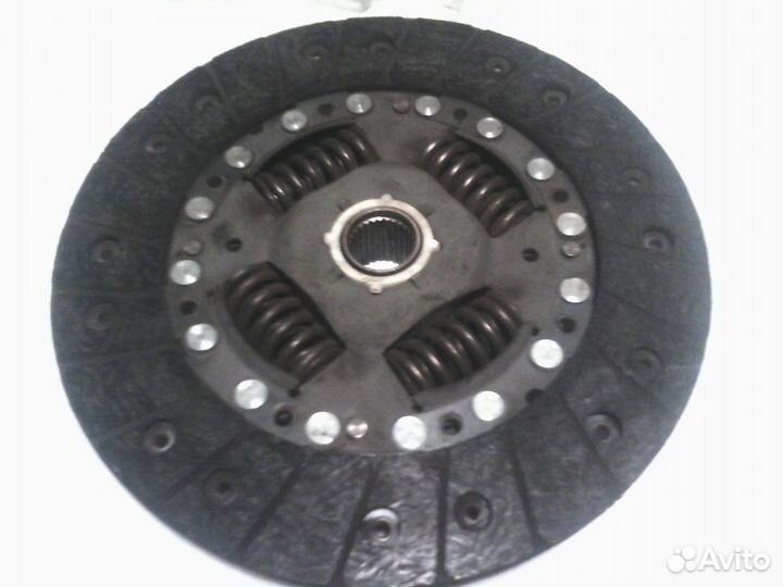 Корзина сцепления 1.6 л. VW В3