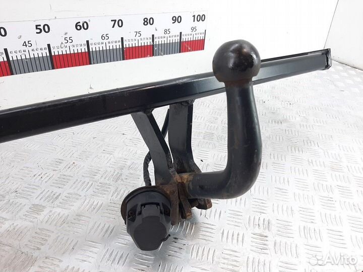 Фаркоп для Volkswagen Golf 4