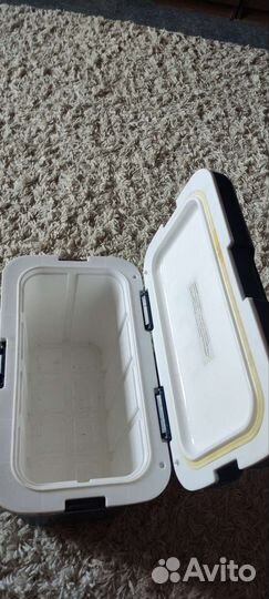 Контейнер изотермический, походный холодильник