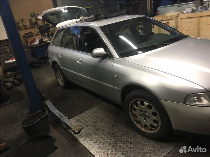 Разбор на запчасти Audi A4 (B5)