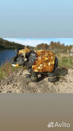 Янтарный сувенир
