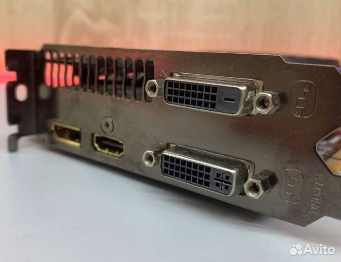 Видеокарта видеокарта GigaByte GTX 960 2GB