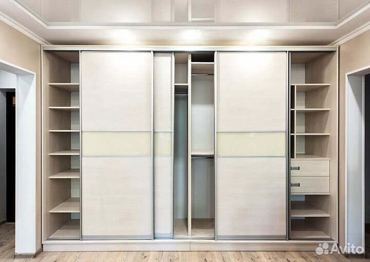 Встроенный шкаф