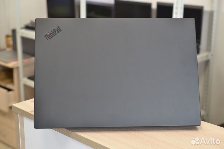 Thinkpad P1