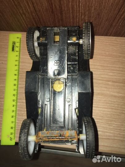 Автомибиль игрушка