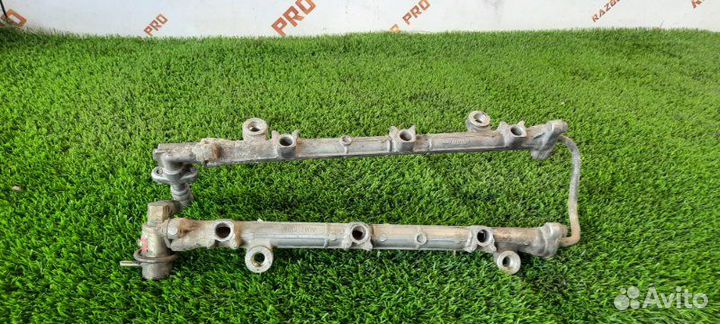 Топливная рампа Mitsubishi Pajero 2 V45W 6G74