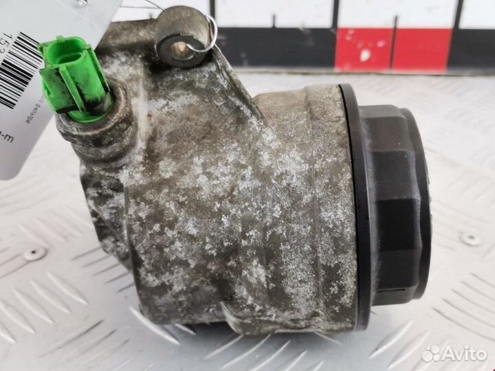 Корпус масляного фильтра Ford Mondeo 2 2000