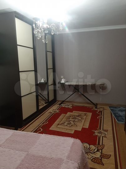 2-к. квартира, 40 м², 6/6 эт.