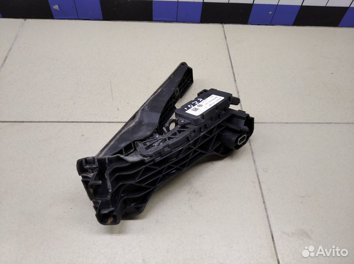 Педаль газа Octavia (A5 1Z) 2004-2013