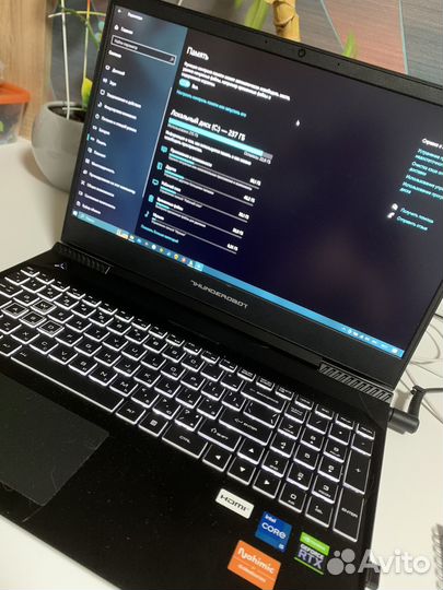 Продам игровой ноутбук Thunderobot