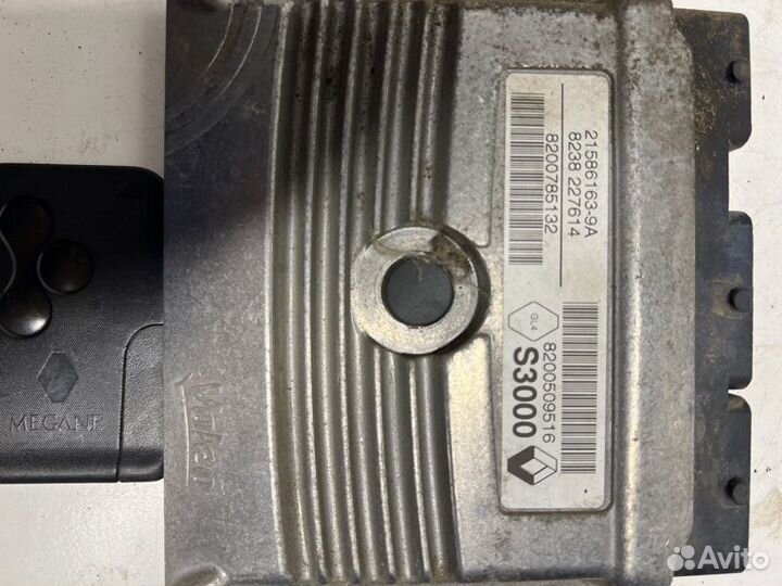 Блок управления двигателем Renault Megane LM1B K4M