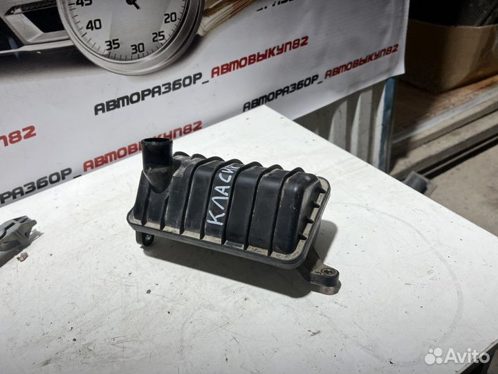 Резонатор воздушного фильтра Nissan Almera Classic