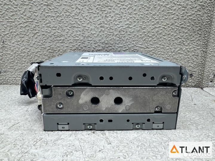 Магнитофон nissan skyline