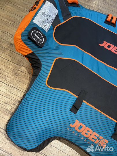 Буксируемый баллон Jobe Revolve Towable 2P