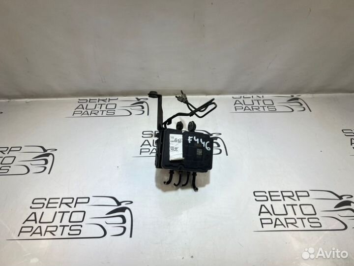 Блок abs Ford Focus 3 CB8 1.6L duratec TI-VCT