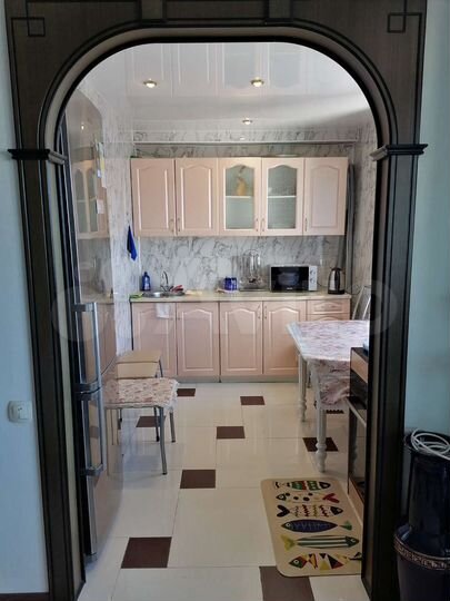 2-к. квартира, 46 м², 3/6 эт.