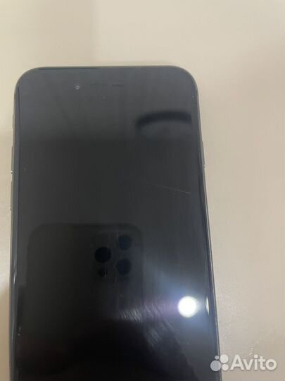 iPhone 8 64 гб